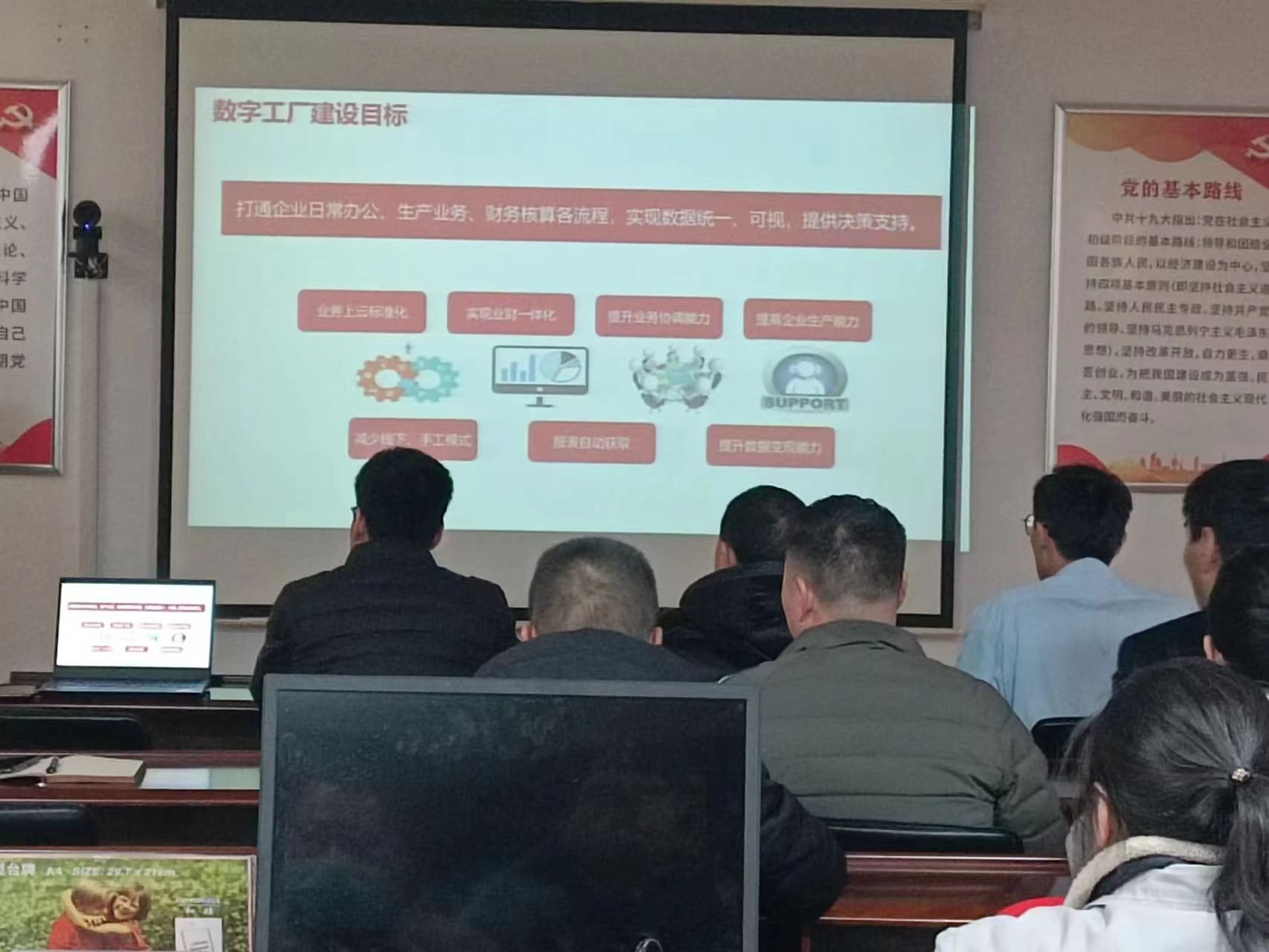 f141689da4d089c3a4e76d0f2af6ddb.jpg f141689da4d089c3a4e76d0f2af6ddb.jpg